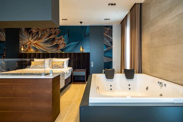 Premium Room with Jacuzzi 1